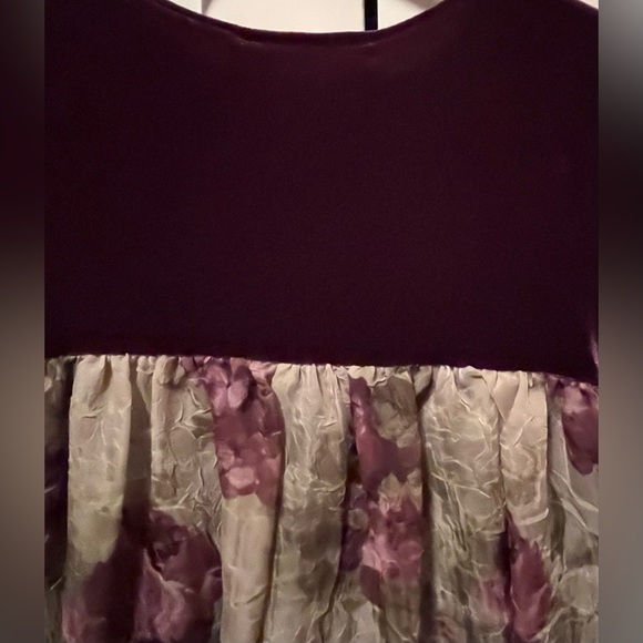 Deep burgundy/red & light green, flower fabric on bottom, size 3T dress - Picture 4 of 10